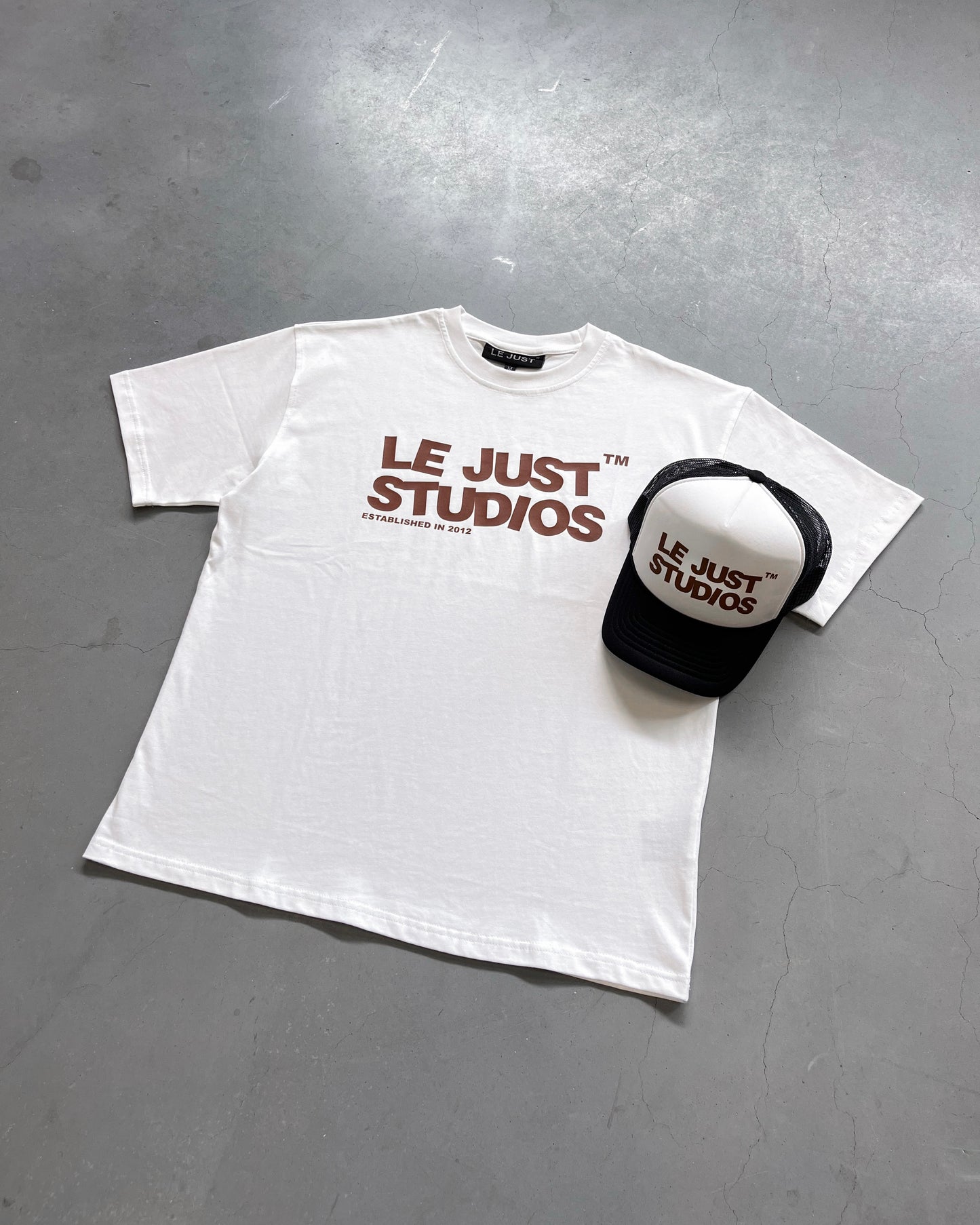 Le Just Studios Tee - White/Brown