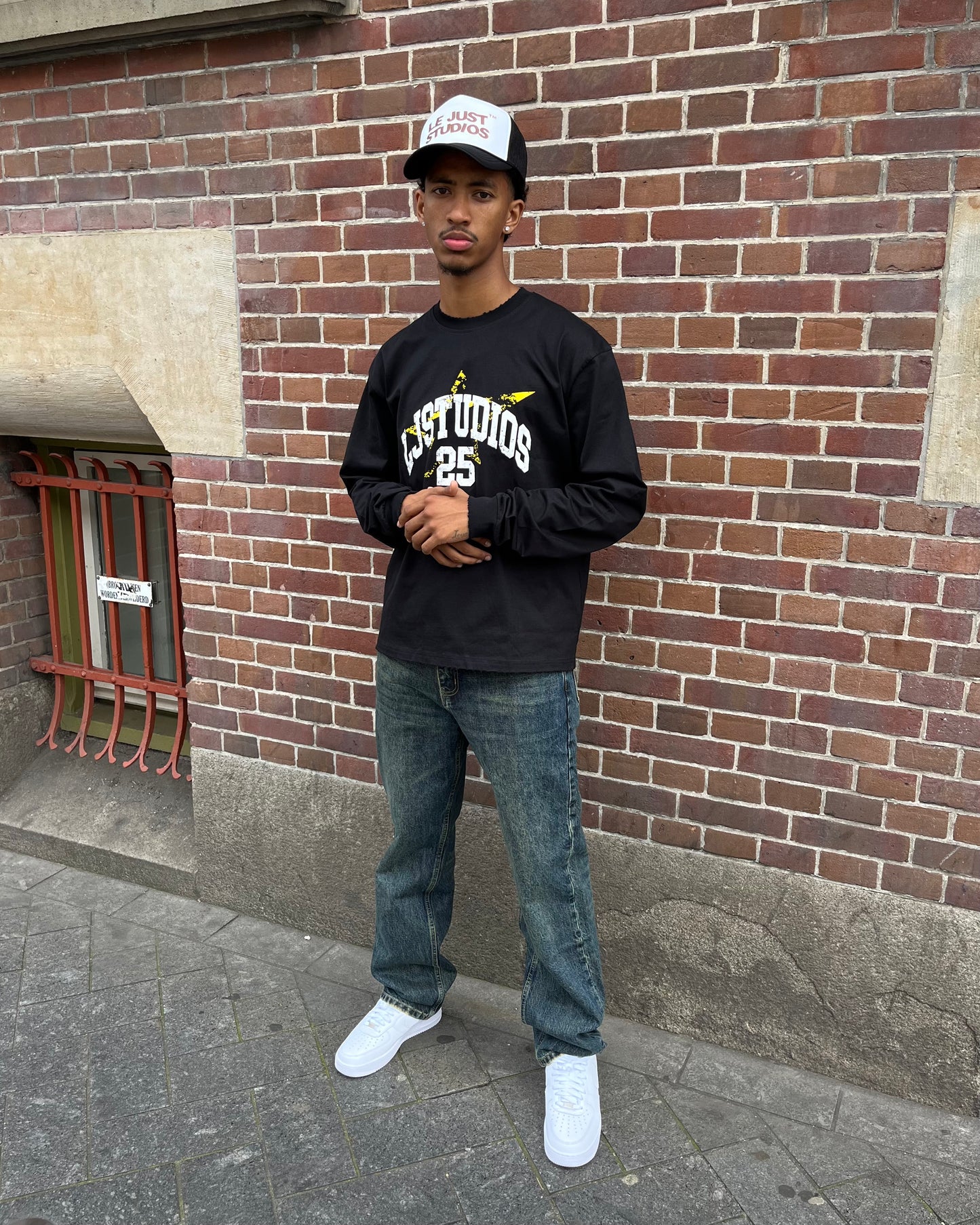 LJ Studios 25 Longsleeve - Black