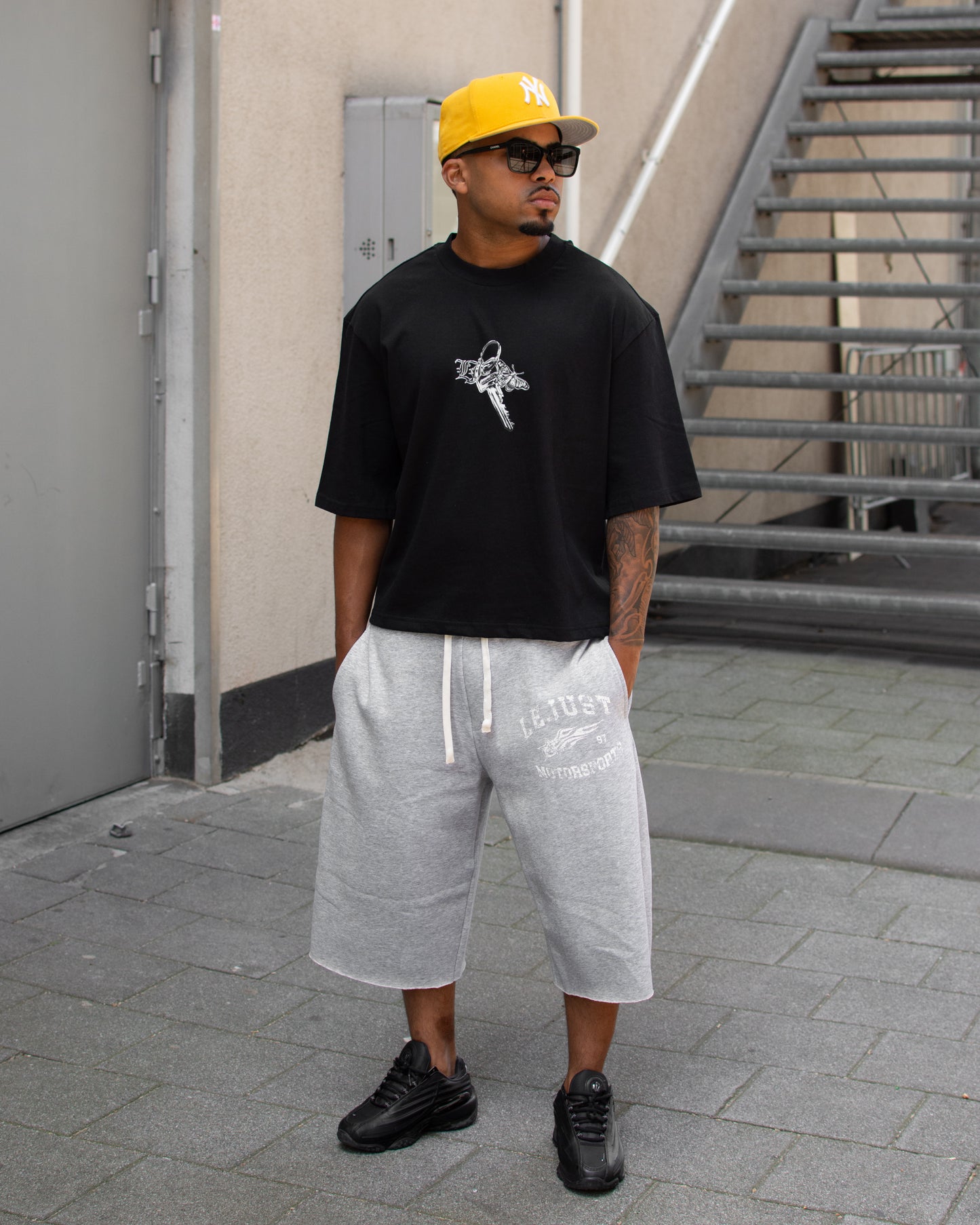 KEYS Tee - Black